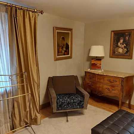 Charlotte Et Suzette Гебершвир